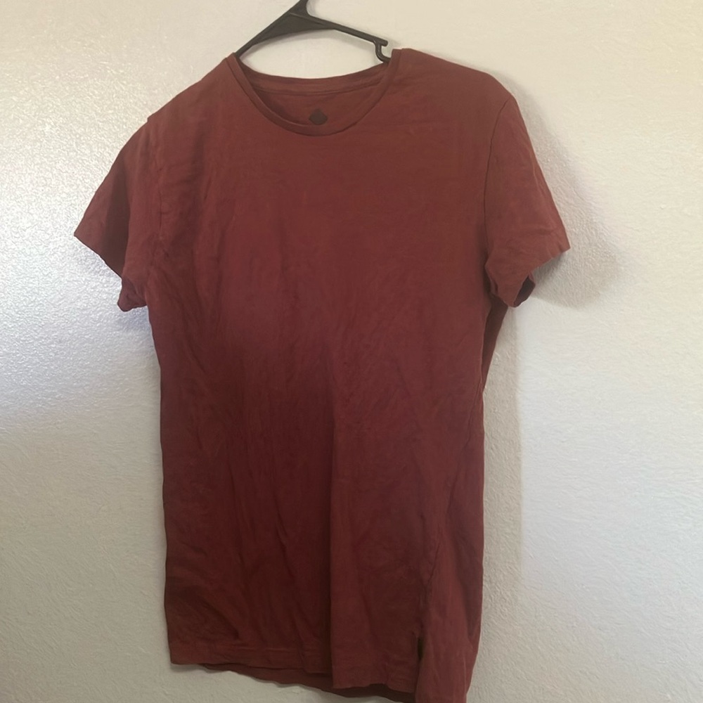 FINAL MARKDOWN Men’s cotton on tee small